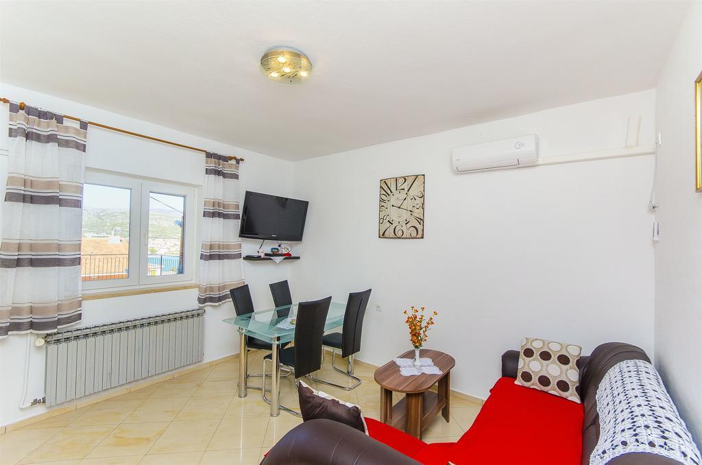 Apartment Marijana 特罗吉尔 外观 照片